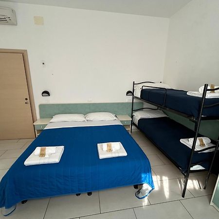 Hotel Zamagna Cesenatico Esterno foto