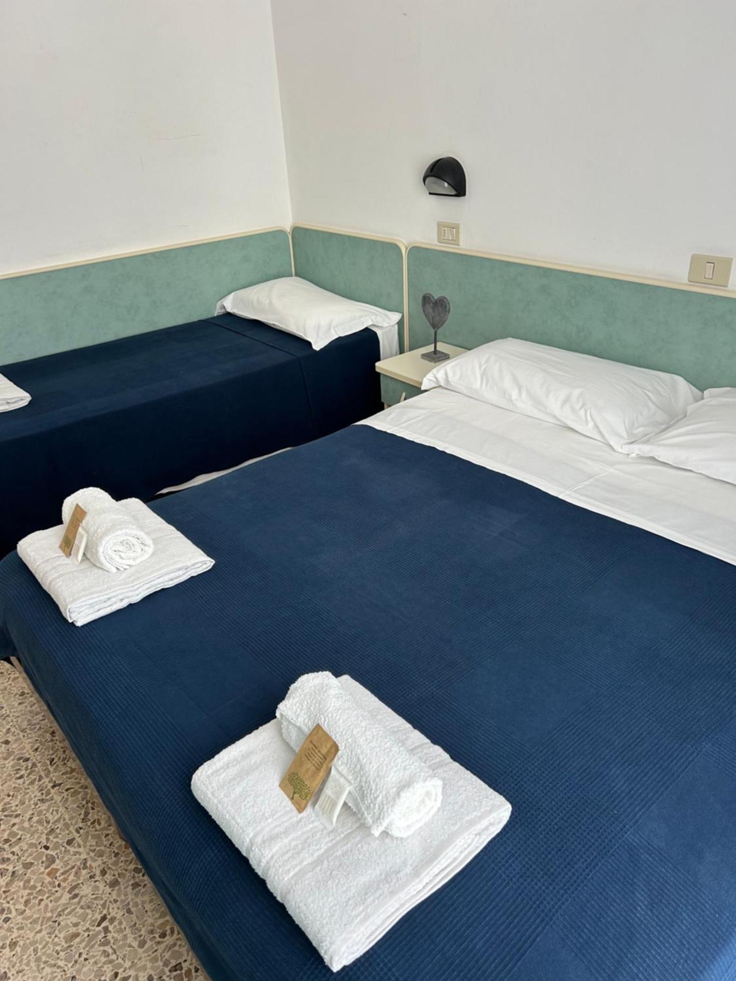Hotel Zamagna Cesenatico Esterno foto