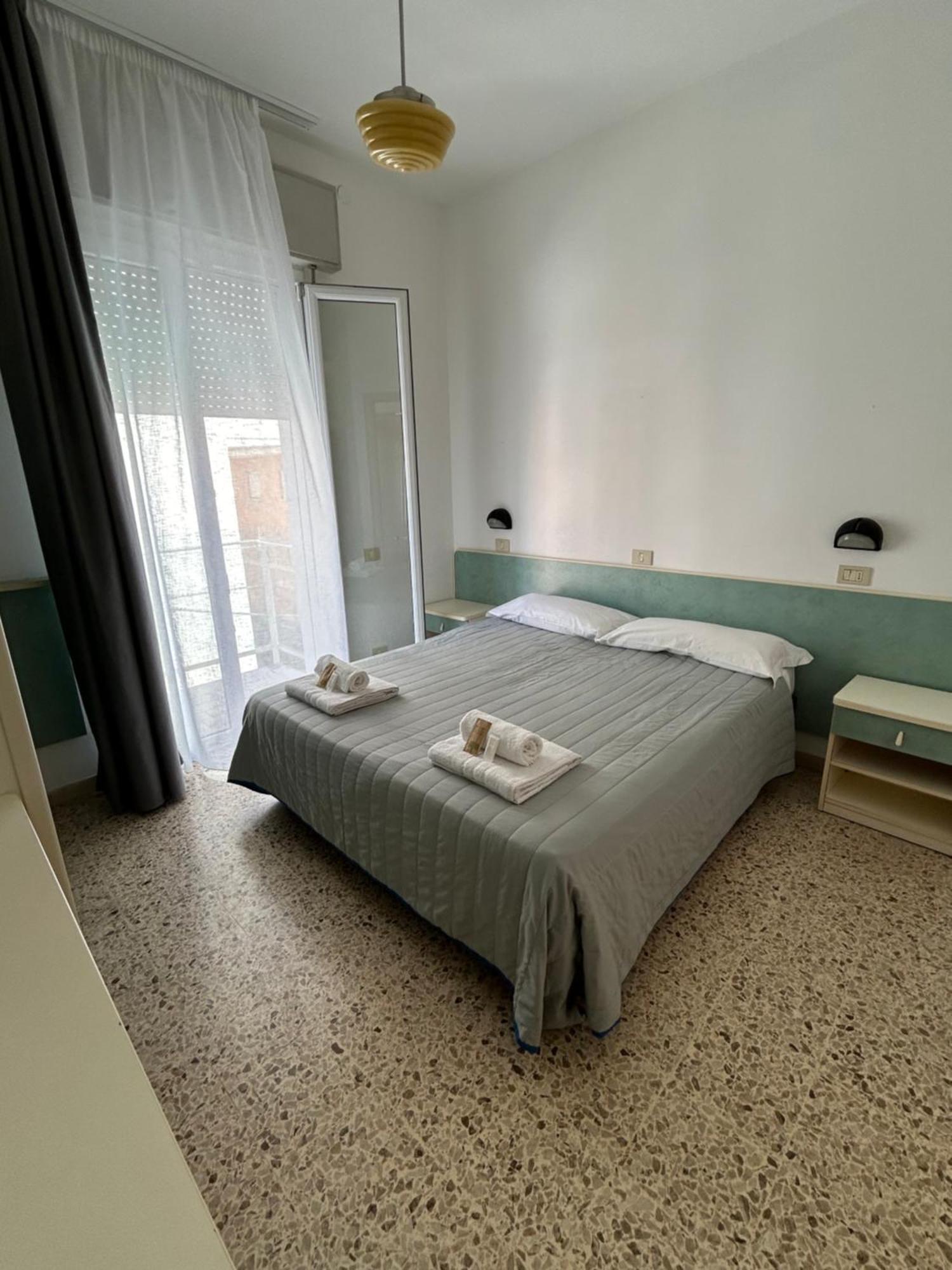 Hotel Zamagna Cesenatico Esterno foto