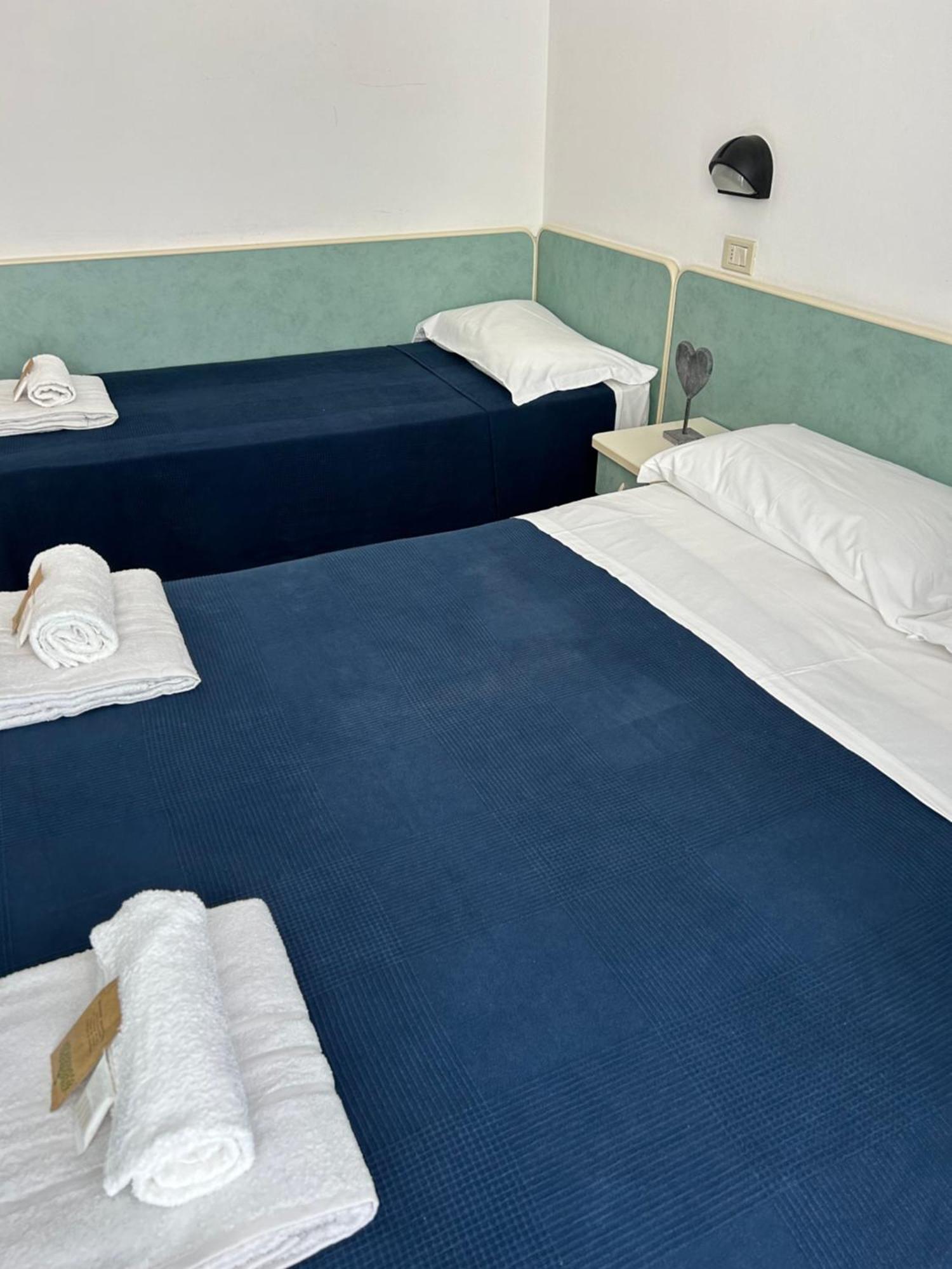 Hotel Zamagna Cesenatico Esterno foto