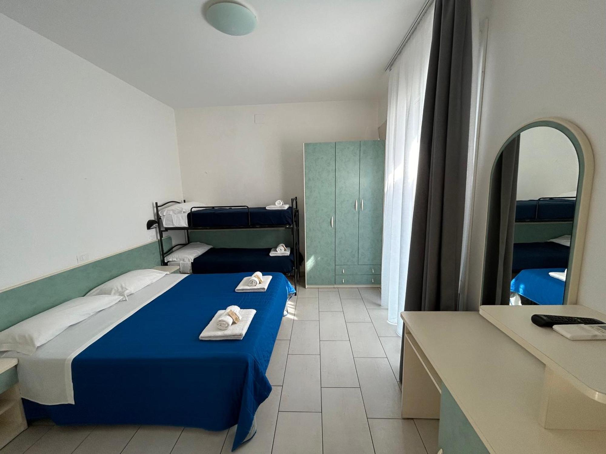 Hotel Zamagna Cesenatico Esterno foto