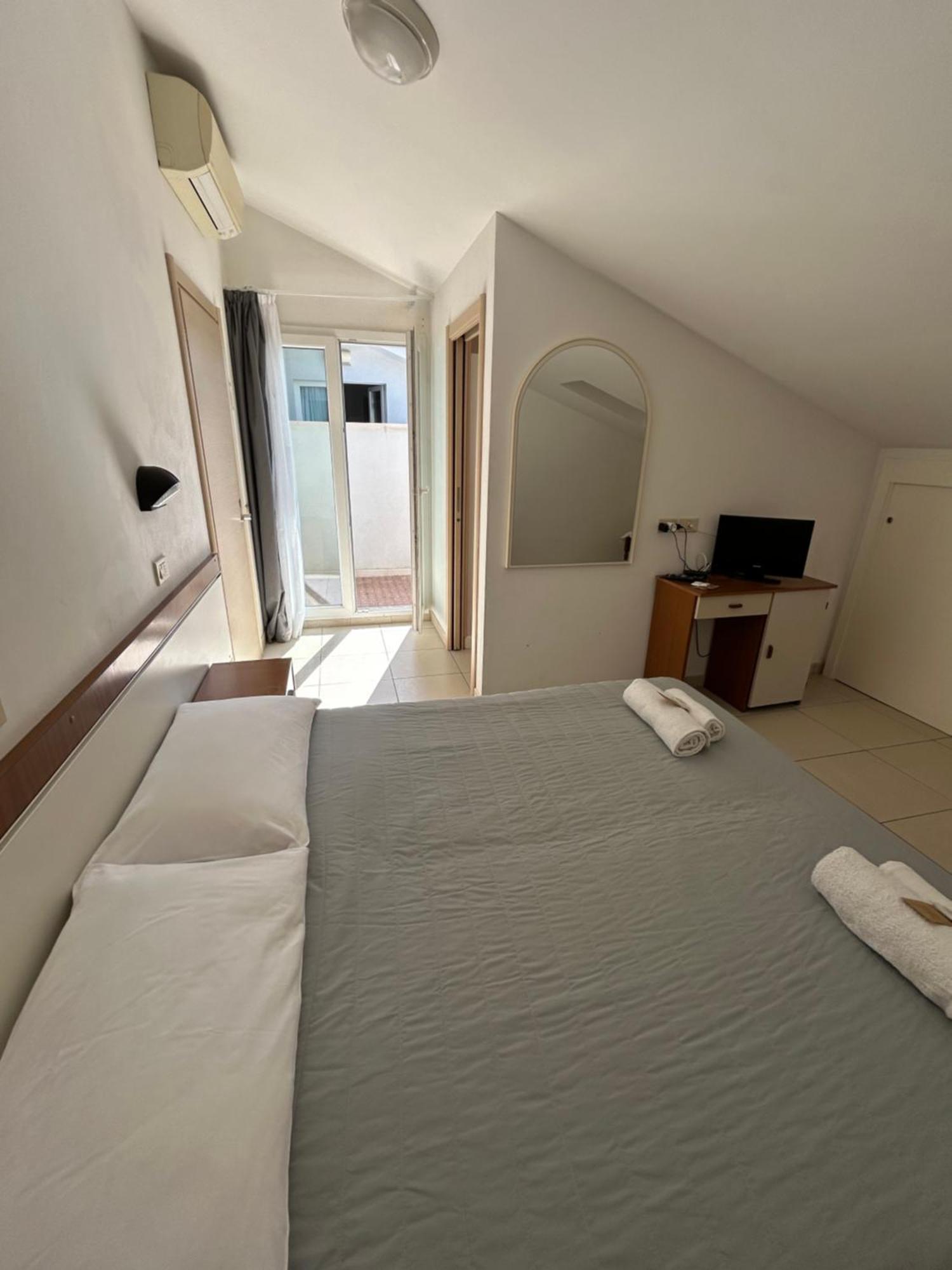 Hotel Zamagna Cesenatico Esterno foto