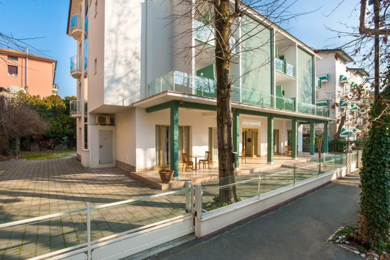 Hotel Zamagna Cesenatico Esterno foto